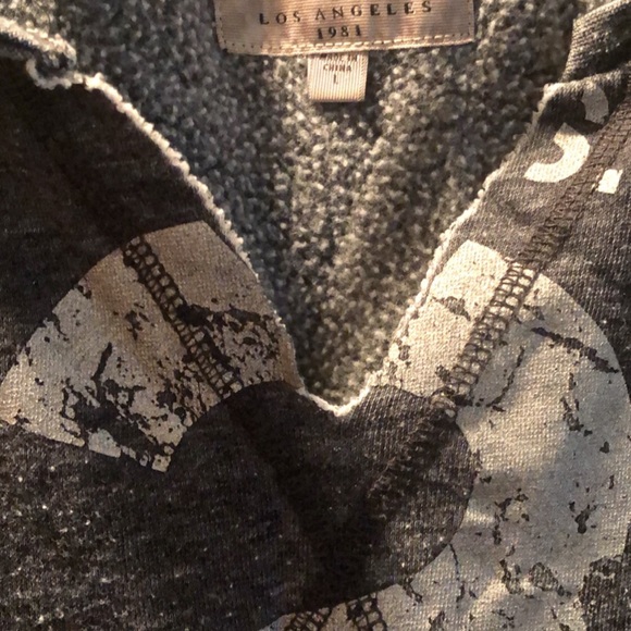 Sweater - Picture 3 of 4